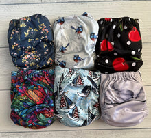 Load image into Gallery viewer, Lolly & Dee Single Row (WAHM)