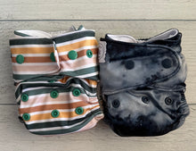 Load image into Gallery viewer, Lolly & Dee Single Row (WAHM)