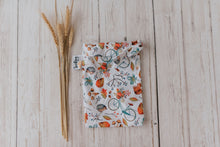 Load image into Gallery viewer, Seedling Baby Teeny Tote

